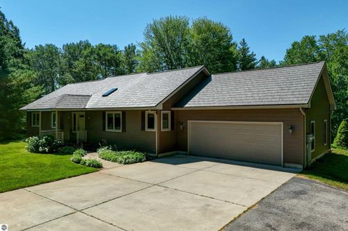 1225 Fernwood Dr, Grawn, MI, 49637-9459 | Card Image