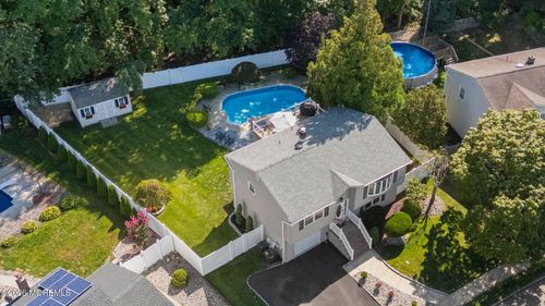 47 Croman Ct, Hazlet, NJ, 07730-2018 | Card Image