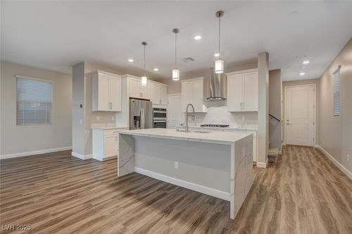 330 Wind Poppy St, Las Vegas, NV, 89138-6265 | Card Image
