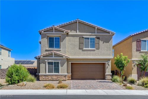 2918 Woodbourne Ave, North Las Vegas, NV, 89031-5118 | Card Image