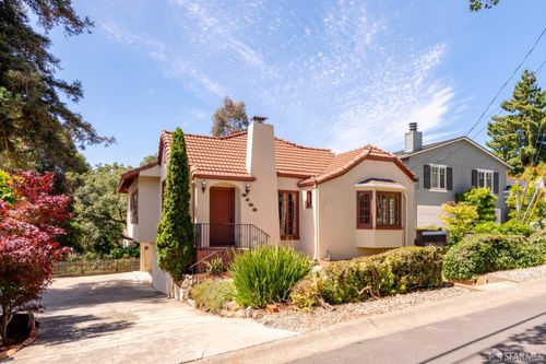 2103 Pullman Ave, Belmont, CA, 94002-1650 | Card Image