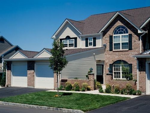 96-96 Overlook Dr, Farmingville, NY, 11738-3106 | Card Image
