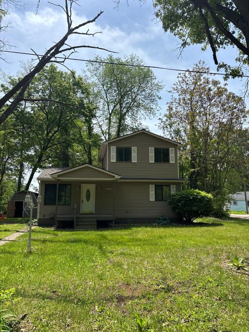 3202 Giddings Boulevard, Highland Charter Township, MI, 48356 | Card Image