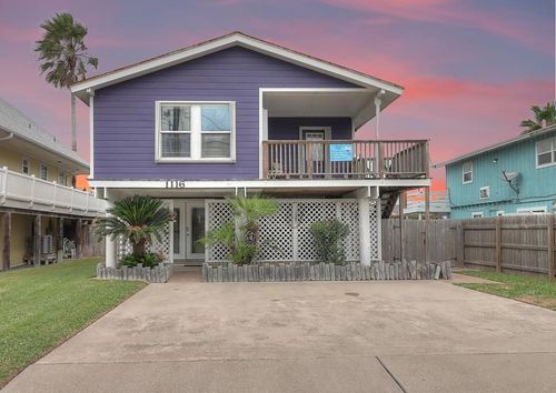 1116 S Station St, Port Aransas, TX, 78373-5509 | Card Image