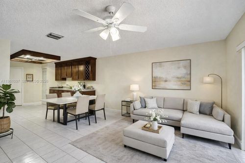 10190 Sw 138th Ct, Miami, FL, 33186-6888 | Card Image
