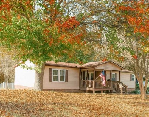 23036 Mcdonald Point Rd, Seneca, SC, 29672-0537 | Card Image