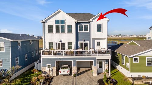 428-428 W 19th Ave, North Wildwood, NJ, 08260-2630 | Card Image