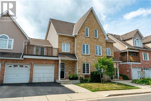 235-2075 Walkers Line, Burlington, ON, L7M4G7 | Card Image