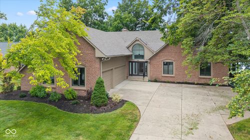 103 Edgewater Dr, Noblesville, IN, 46062-9190 | Card Image