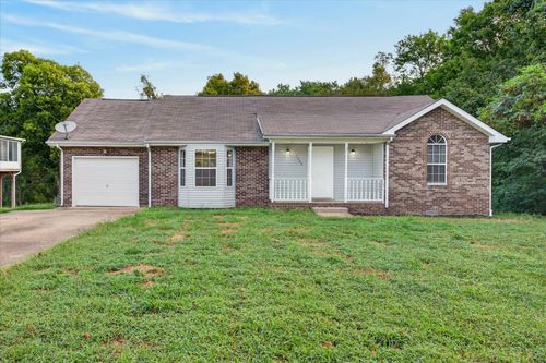 1705 Broadripple Dr, Clarksville, TN, 37042-4620 | Card Image