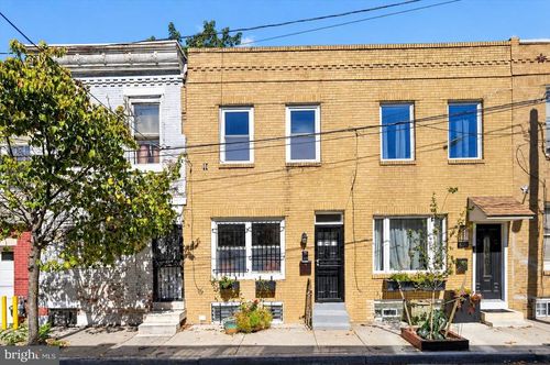 2341 Cross St, PHILADELPHIA, PA, 19146-4102 | Card Image