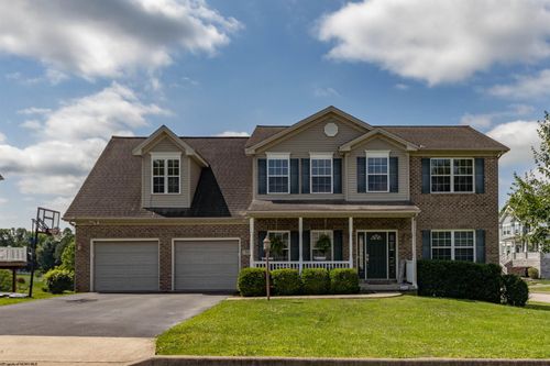 14 Kingston Dr, Bridgeport, WV, 26330-1496 | Card Image
