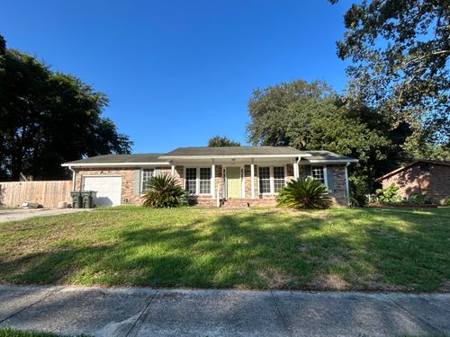 112 Tall Pines Rd, Ladson, SC, 29456-3185 | Card Image