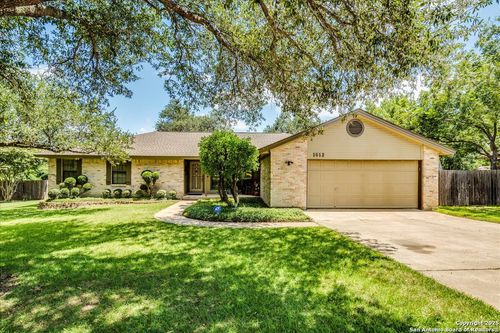 1612 Buttercup Rd, Pflugerville, TX, 78660-8161 | Card Image