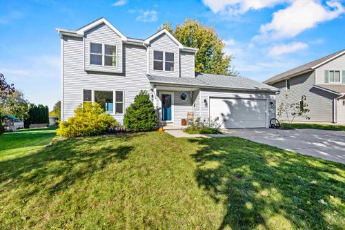 6002 Running Deer Trail, McFarland, WI, 53558-9055 | Card Image