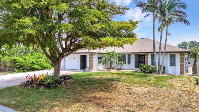 18753 Klingler Cir, House other with 3 bedrooms, 2 bathrooms and null parking in Port Charlotte FL | Image 58