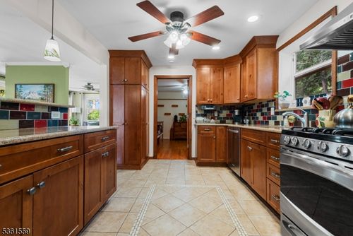 67 S 18th St, Kenilworth, NJ, 07033-1601 | Card Image