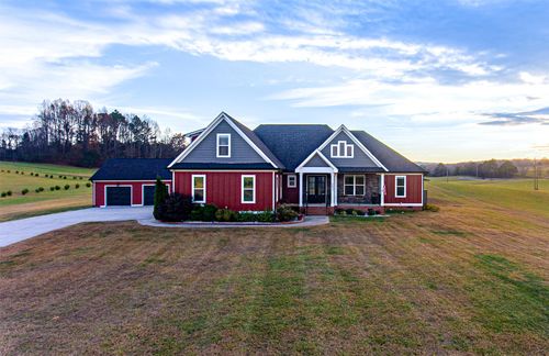 5857 Dalton Pike Se, Cleveland, TN, 37323-9142 | Card Image