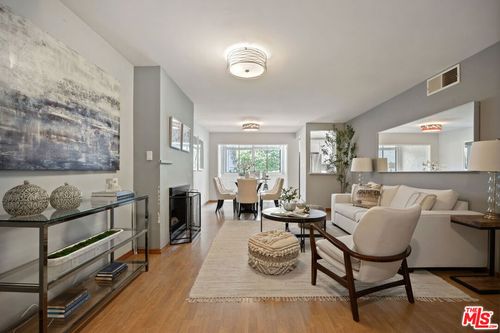 13102 Summertime Ln, Culver City, CA, 90230-4539 | Card Image