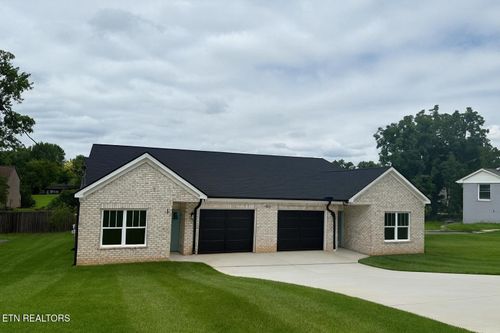 2-7413 Westridge Dr, Knoxville, TN, 37909-2410 | Card Image