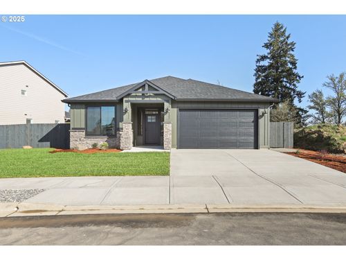 1700 Nw 21st Way, Battle Ground, WA, 98604-7018 | Card Image