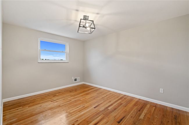 213 Thistle Dr, House other with 3 bedrooms, 2 bathrooms and null parking in West Mifflin PA | Image 20