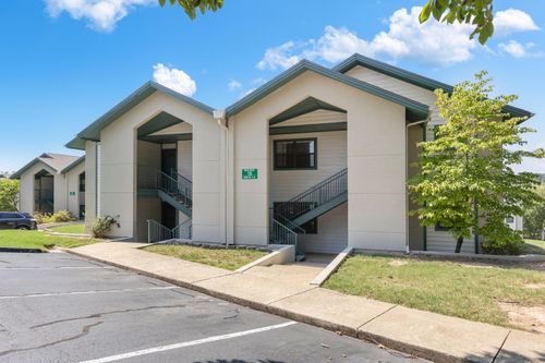 2-2700 Green Mountain Dr, Branson, MO, 65616-3876 | Card Image
