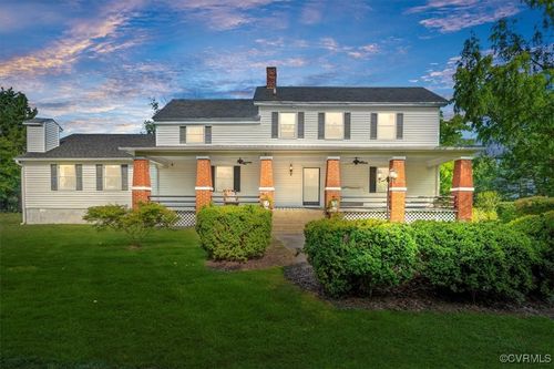 24405 N James Madison Hwy, New Canton, VA, 23123-2227 | Card Image