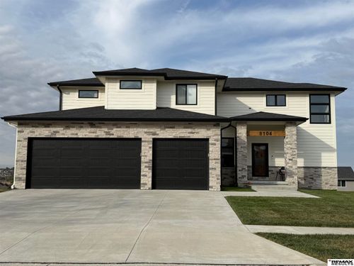 8104 N 129th St, Omaha, NE, 68142-1328 | Card Image