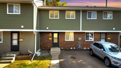 73-5935 63 Street, Red Deer, AB, T4N6C1 | Card Image