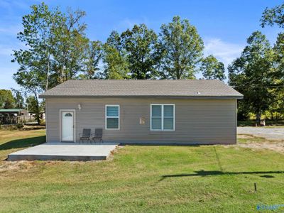 5209 County Road 222, House other with 2 bedrooms, 2 bathrooms and null parking in Hillsboro AL | Image 2