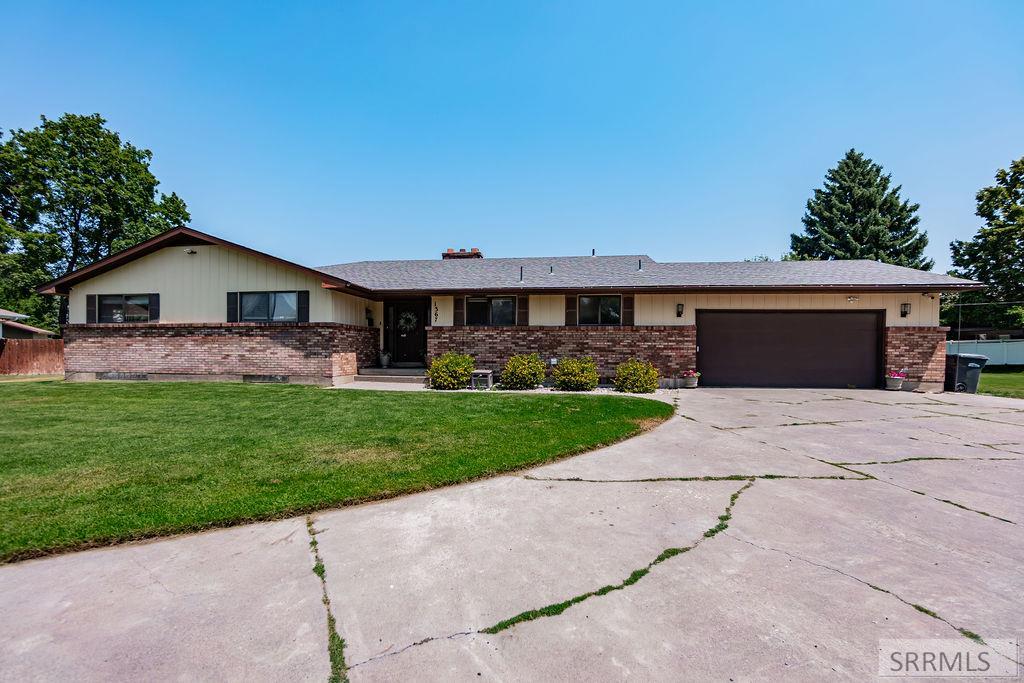 Homer Ave, Idaho Falls, ID 83404