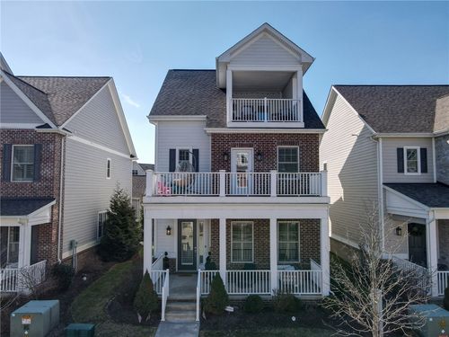 22 Carolina Ave, Oakmont, PA, 15139-2215 | Card Image