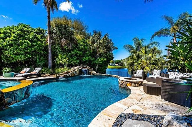 2900 Antigua Dr, House other with 3 bedrooms, 2 bathrooms and null parking in Jacksonville Beach FL | Image 16