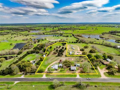 1515 Highway 237, House other with 2 bedrooms, 1 bathrooms and null parking in Burton TX | Image 2