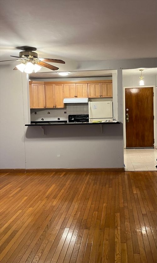 apt-46-15 Weld St, Framingham, MA, 01702-7474 | Card Image