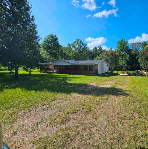 1205 W County Line Rd, Troup, TX, 75789-2509 | Card Image