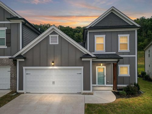 6424 Serenade Ln, Hixson, TN, 37343-6355 | Card Image