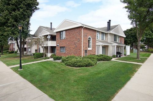 108-1903 Brookdale Drive, Naperville, IL, 60563 | Card Image