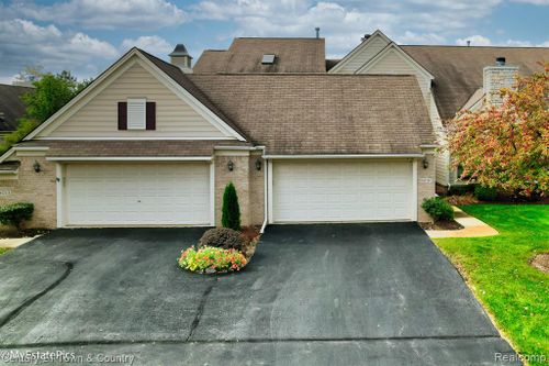 16721 Lyonhurst Circle, Northville Twp, MI, 48168 | Card Image