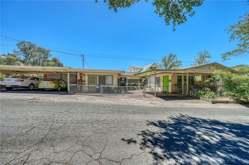 955 Pool St, Lakeport, CA, 95453-4242 | Card Image