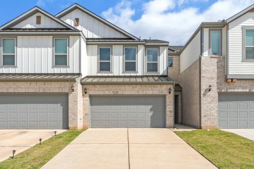 unit-203-2725 Woodall Dr, Cedar Park, TX, 78613-1903 | Card Image