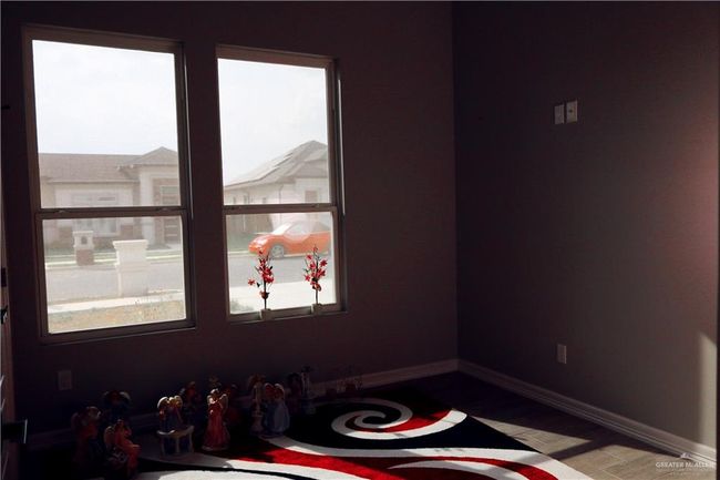 506 Oak Ridge St, House other with 3 bedrooms, 2 bathrooms and 1 parking in Donna TX | Image 20