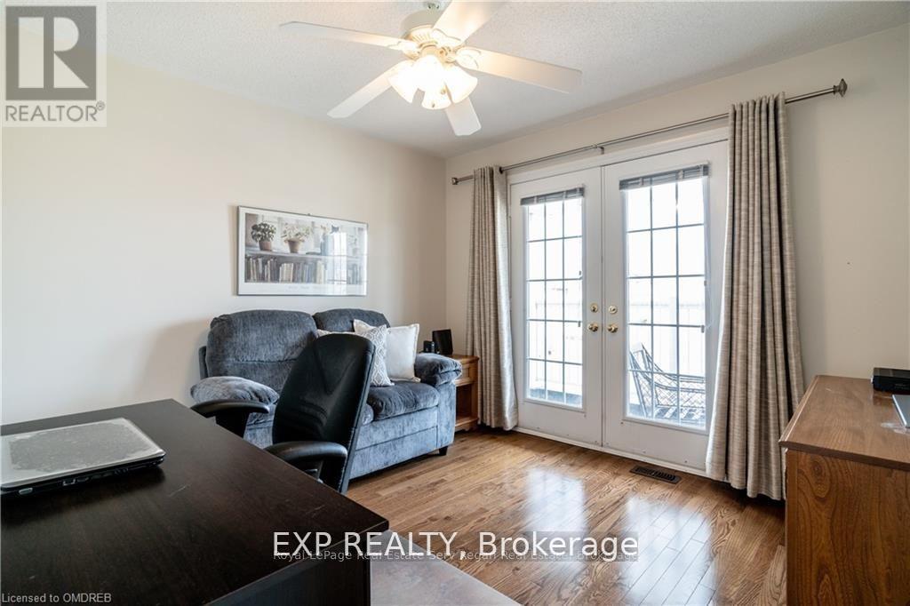 Residential in Oakville (JC Joshua Creek) 3