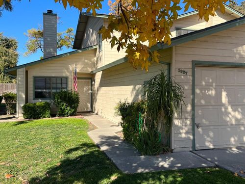 1927 Hacienda Dr, Stockton, CA, 95209-1853 | Card Image