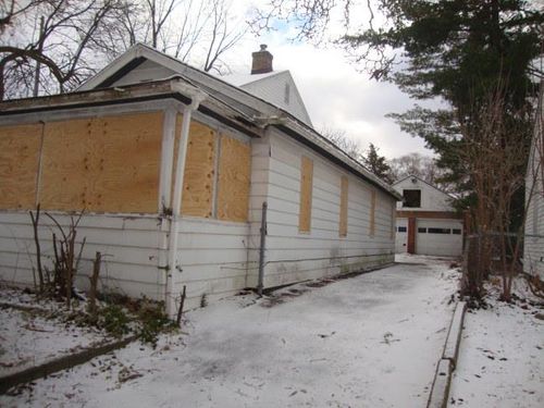 3805 Brown Street, Flint, MI, 48532 | Card Image