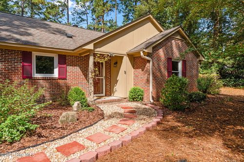 11 Sunset Dr, Whispering Pines, NC, 28327-9473 | Card Image