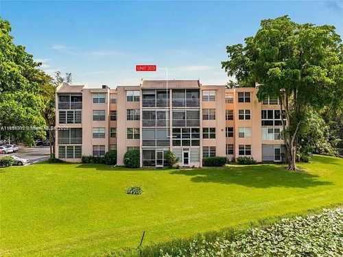apt-203-9495 Evergreen Pl, Davie, FL, 33324-4324 | Card Image