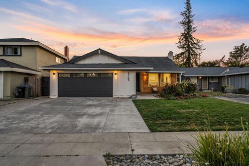 5705 Venado Ct, San Jose, CA, 95123-3637 | Card Image