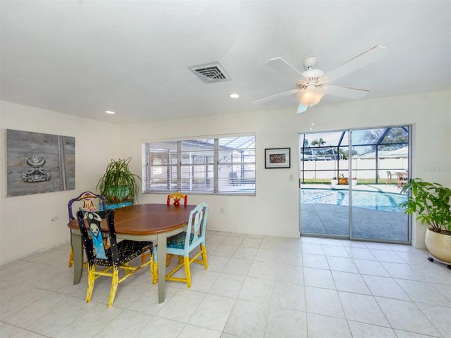 1200 Yawl Way, House other with 3 bedrooms, 3 bathrooms and null parking in Venice FL | Image 10